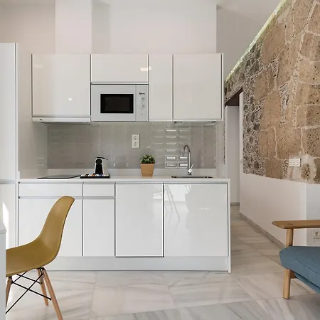 Cathedral Apartment